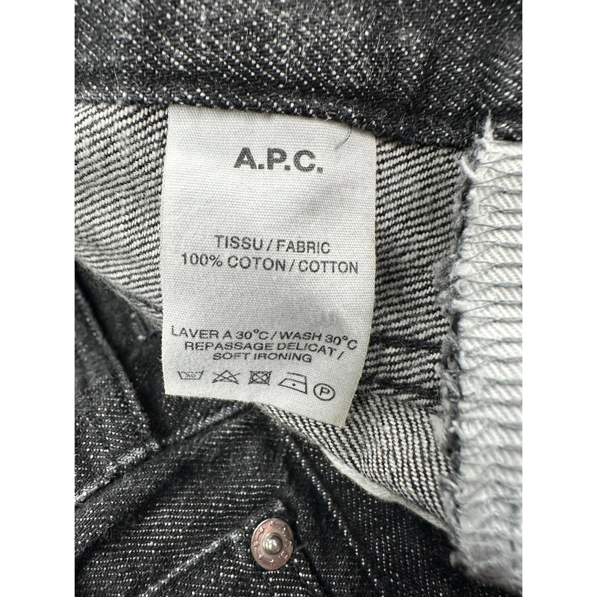 A.P.C. Petit New Standard Modern Slim Straight Jeans — Size 32 // Preowned