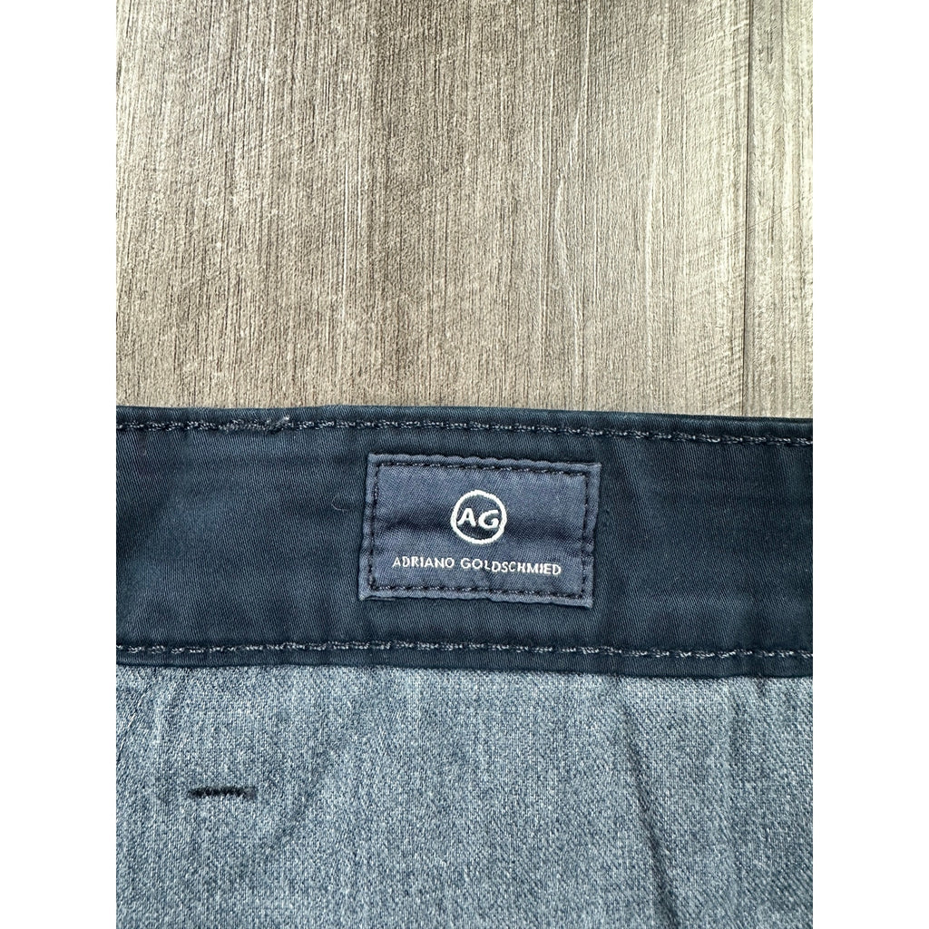 Adriano Goldschmied The Wanderer Chino Shorts in Navy — Size 40R // Preowned