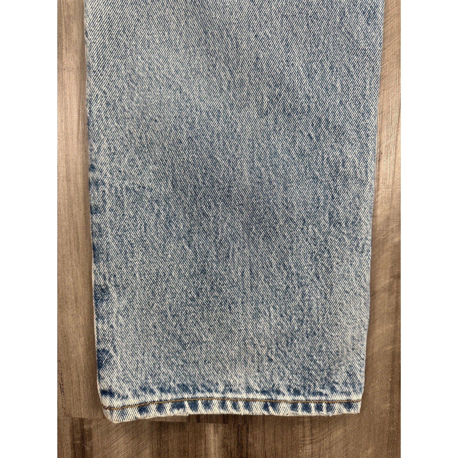 Alex Mills AM Original 5 Pocket Jean in Light Wash — Size 32