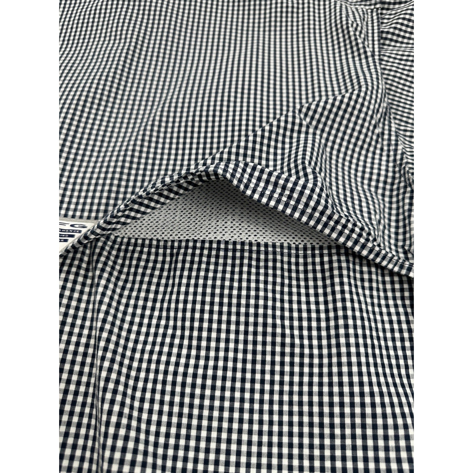 Columbia Rice Owls Super Bonehead PFG Vented Button Down in Navy Gingham — Size M // Preowned