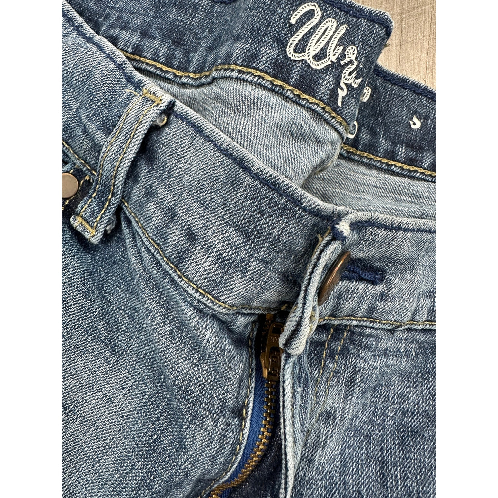 Wrangler Retro Slim Boot Cut Jeans in Blue — Size 32x34 // Preowned