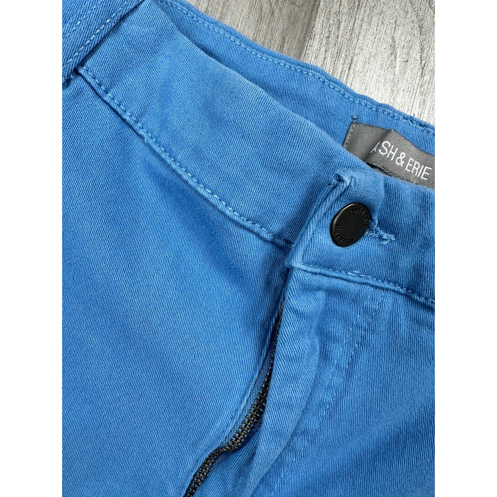 Ash & Erie Signature Stretch Chino Shorts in Blue — Size 38 // Preowned