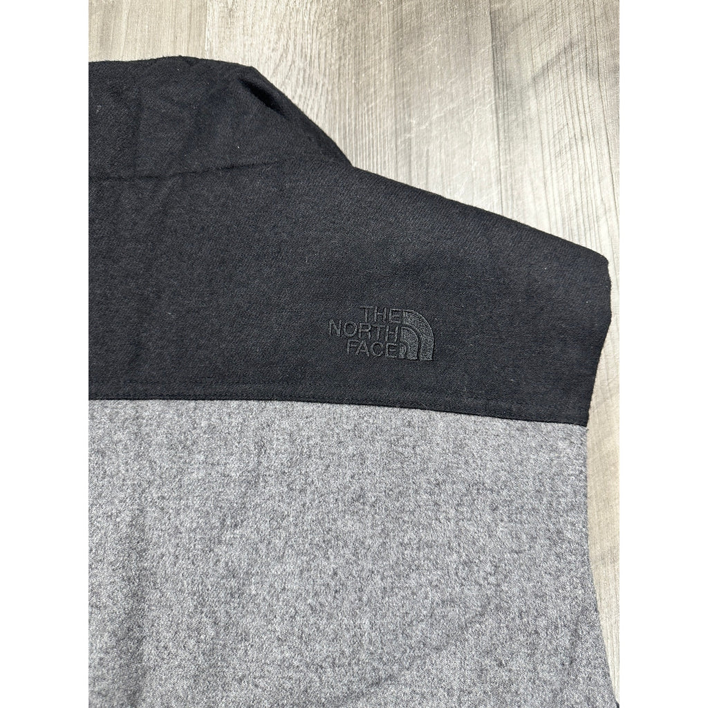 The North Face Wool Blend Retro Utility Vest in Black and Gray — Size Large // Preowned
