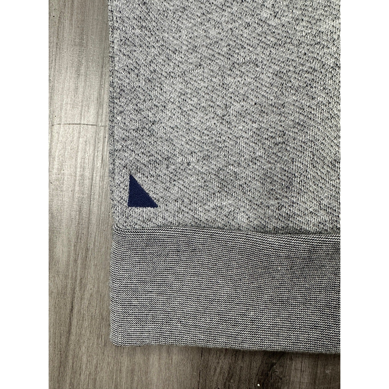 UNTUCKit Collier Shawl Pullover Sweater in Heather Gray — Size Medium