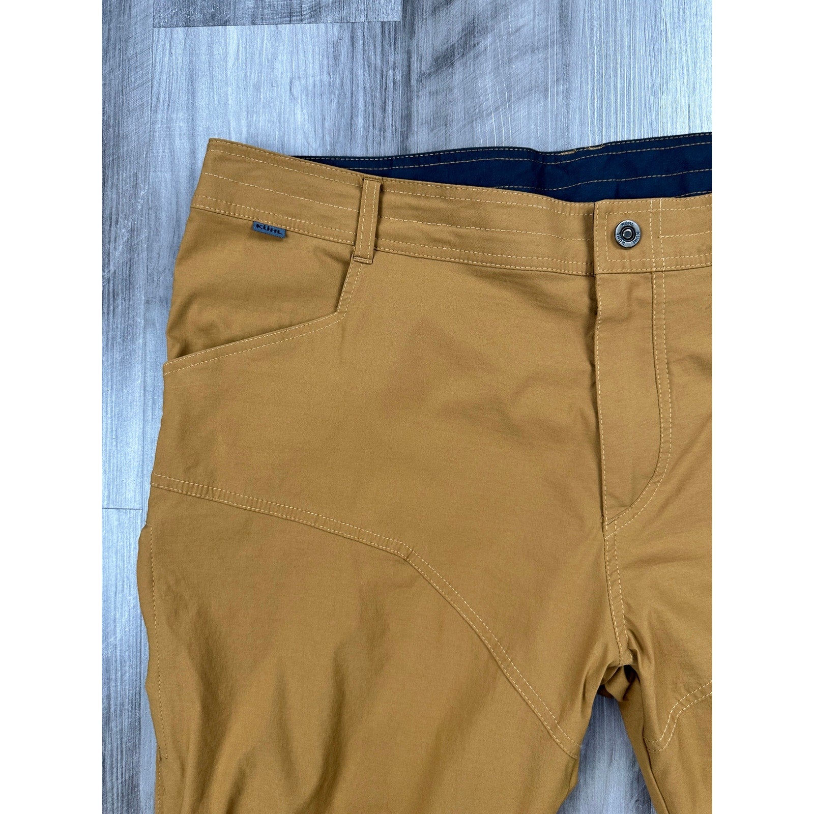 Kuhl Renegade Rock Performance Pants in Buckskin Orange Khaki — Size 42x32 // Preowned