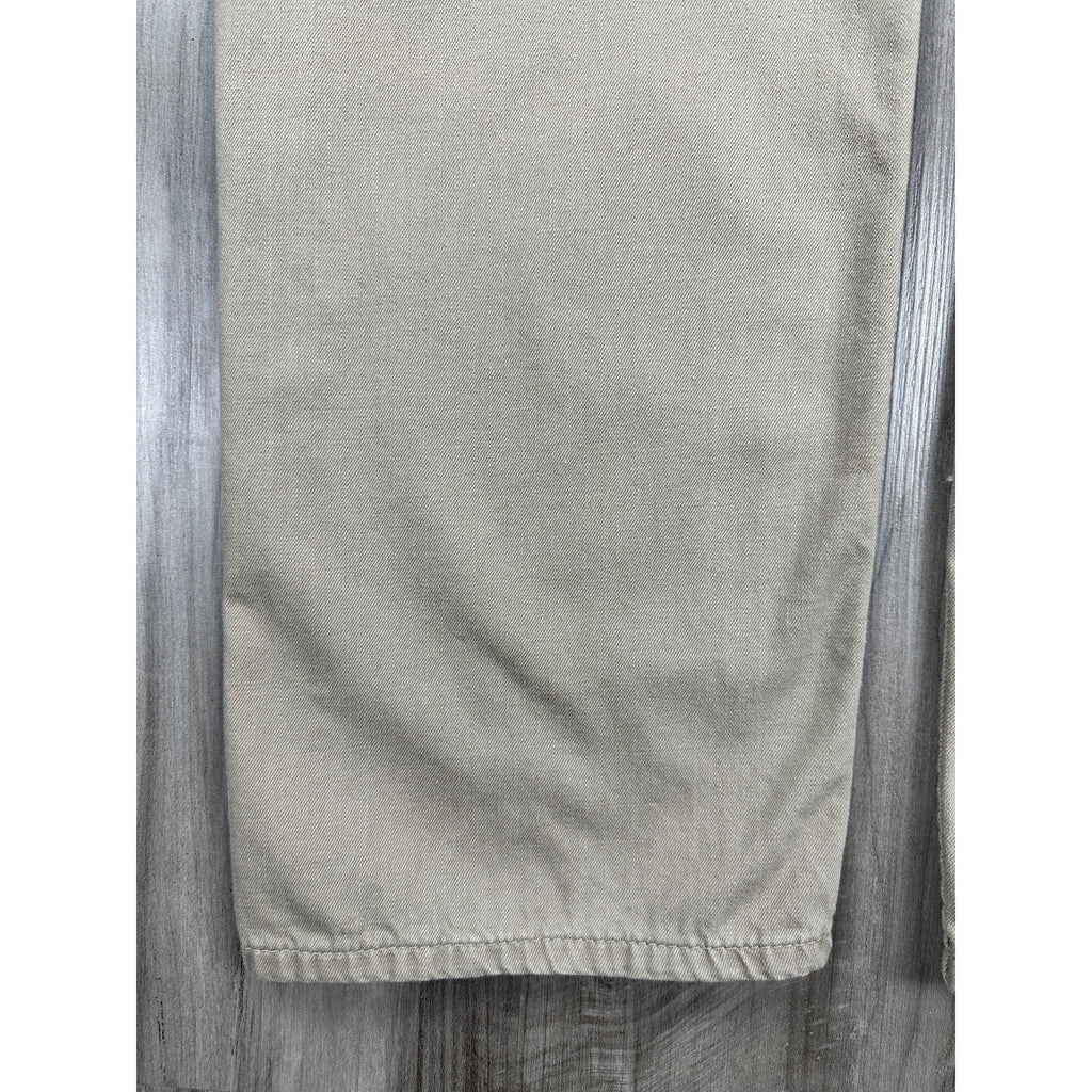 Levi's Straight Leg Zip Fly Jeans in Tan — Size 40x32 // Preowned