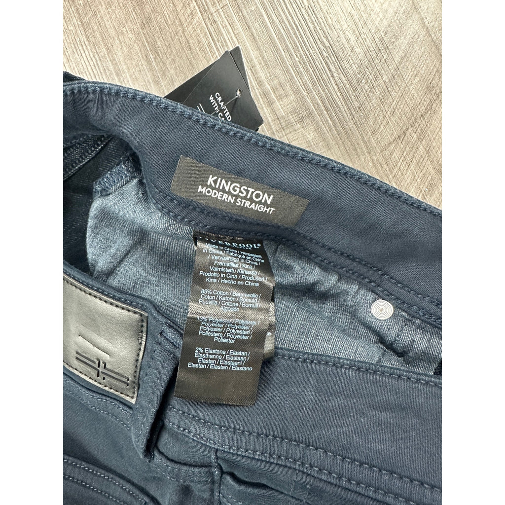 Liverpool Los Angeles Kingston Modern Straight Stretch Jean in Navy — Size 31x34