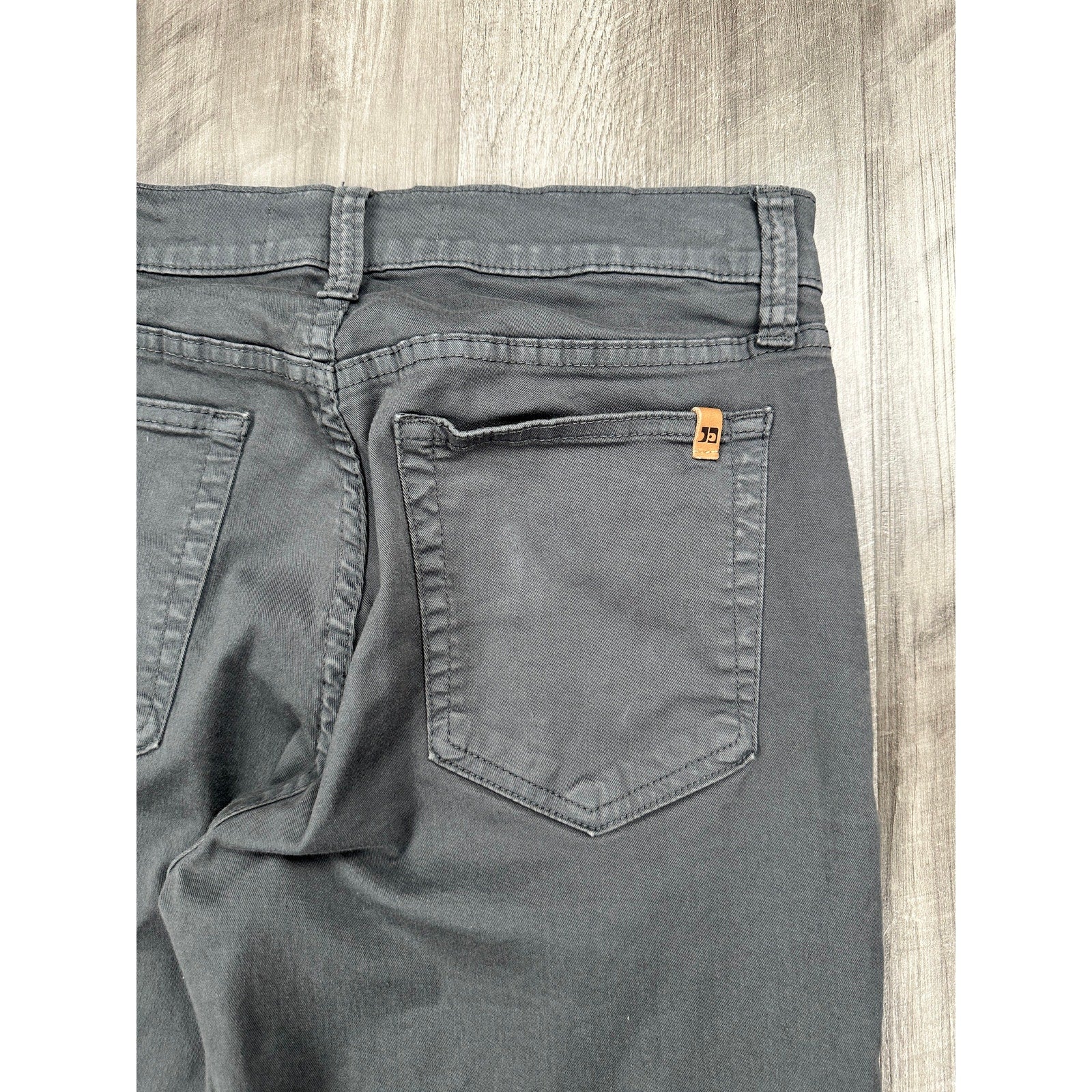 Joe's The Brixton Straight and Narrow Twill Denim Jeans in Castle Rock Gray — Size 31 // Preowned