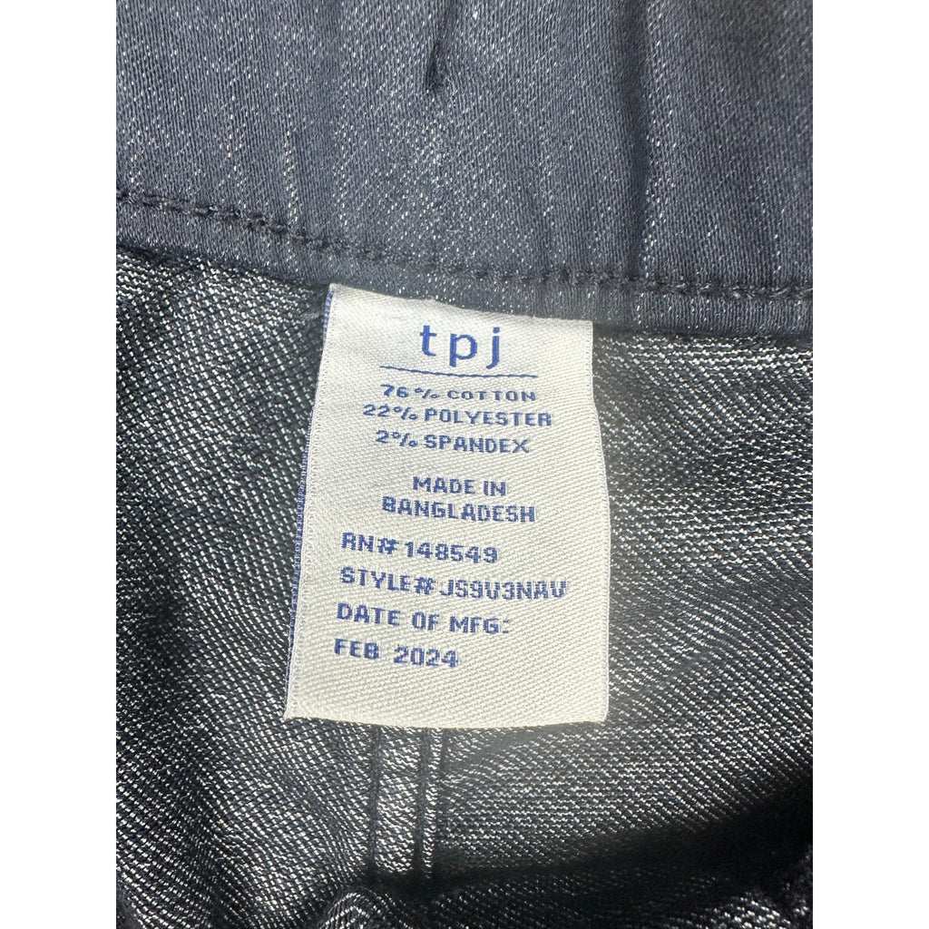 TPJ The Perfect Jean Everyday Comfort Athletic Fit Drawstring Shorts — Size 42 (2X) // Preowned