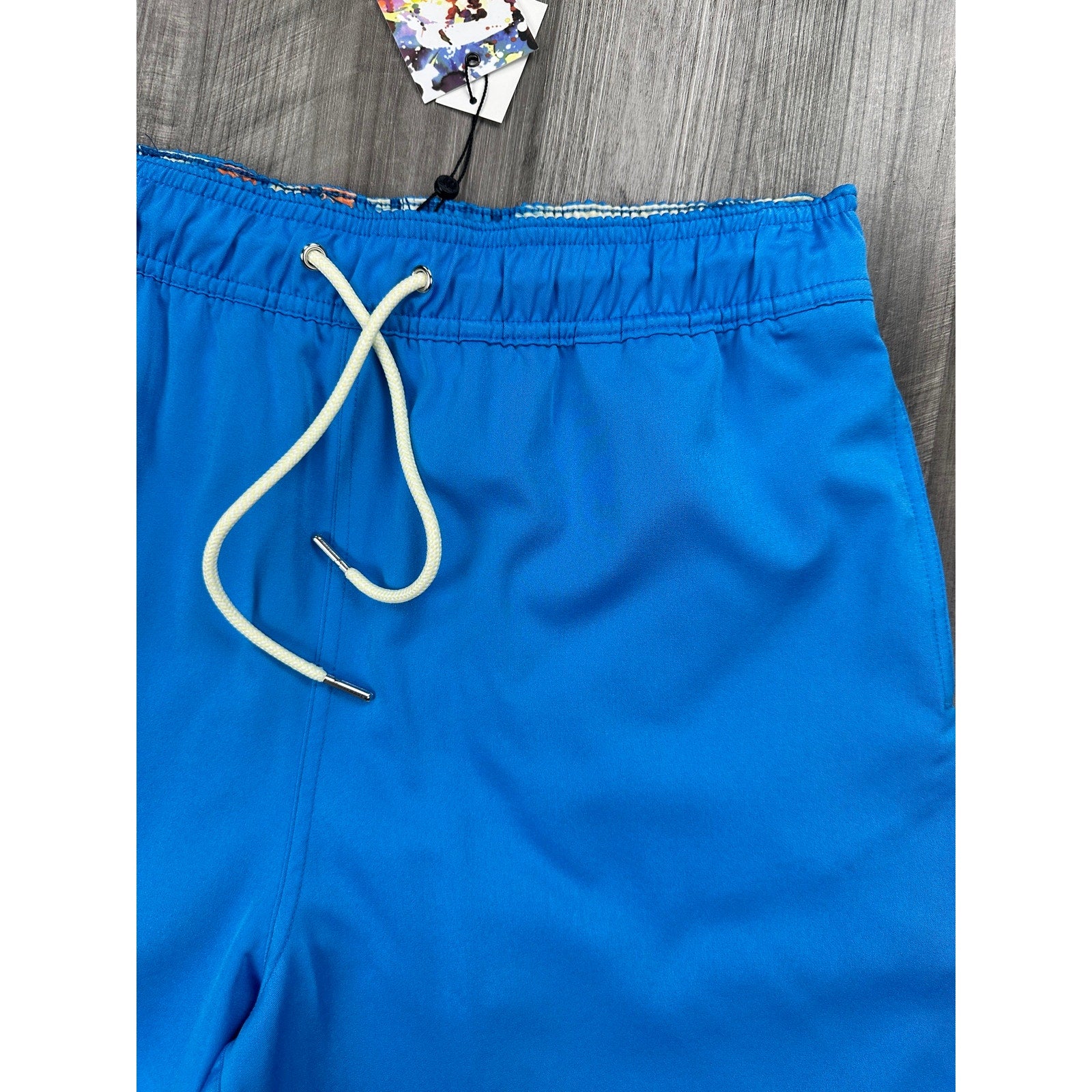 Robert Graham Tropical Hawaiian Pocket Swim Trunks in Azure — Size Small