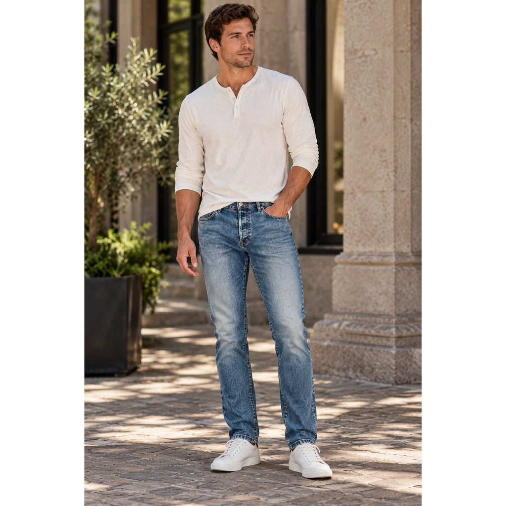A.P.C. Petit New Standard Modern Slim Straight Jeans — Size 31 // Preowned