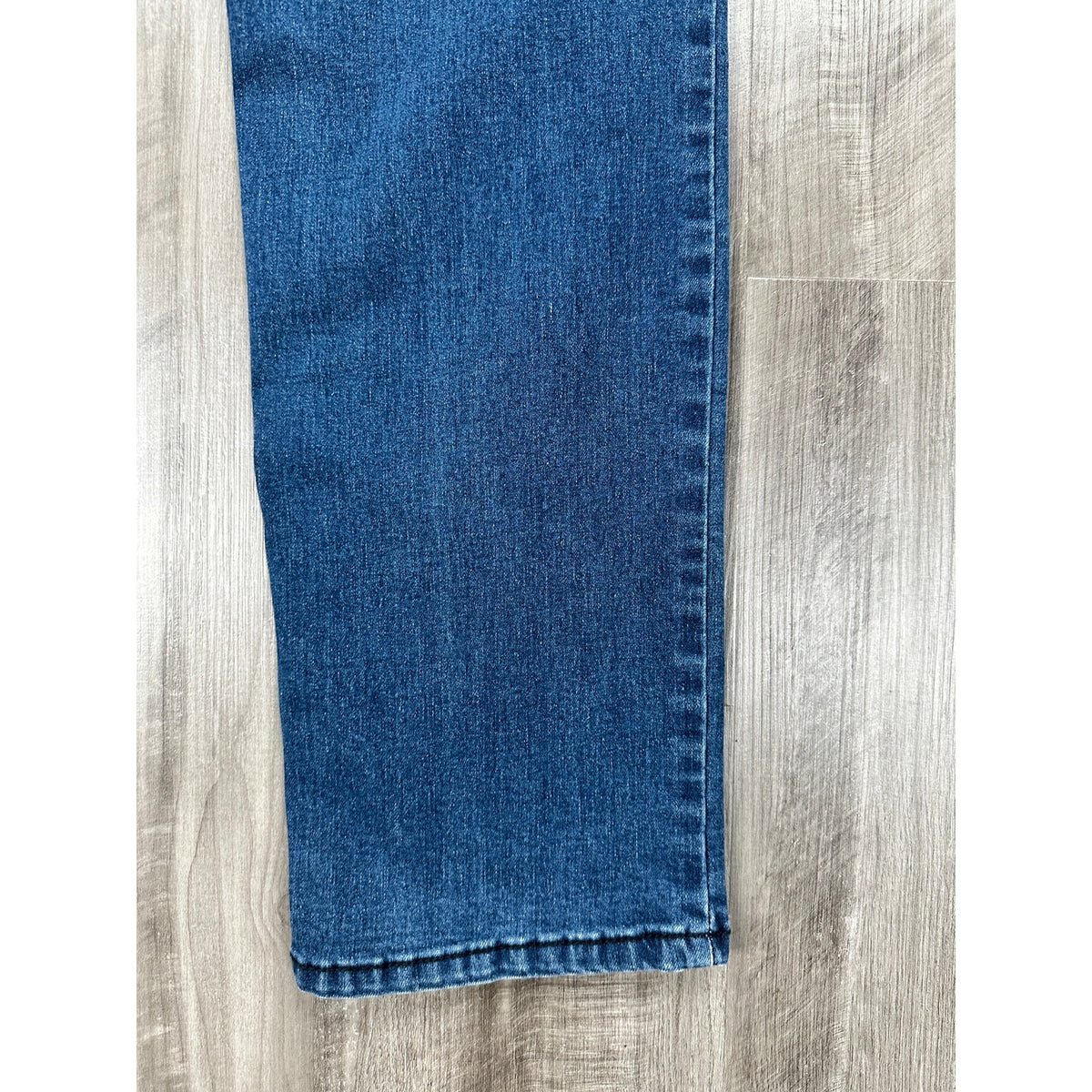 Buffalo David Bitton Axel Slim Stretch Jeans — Size 38x34 // Preowned