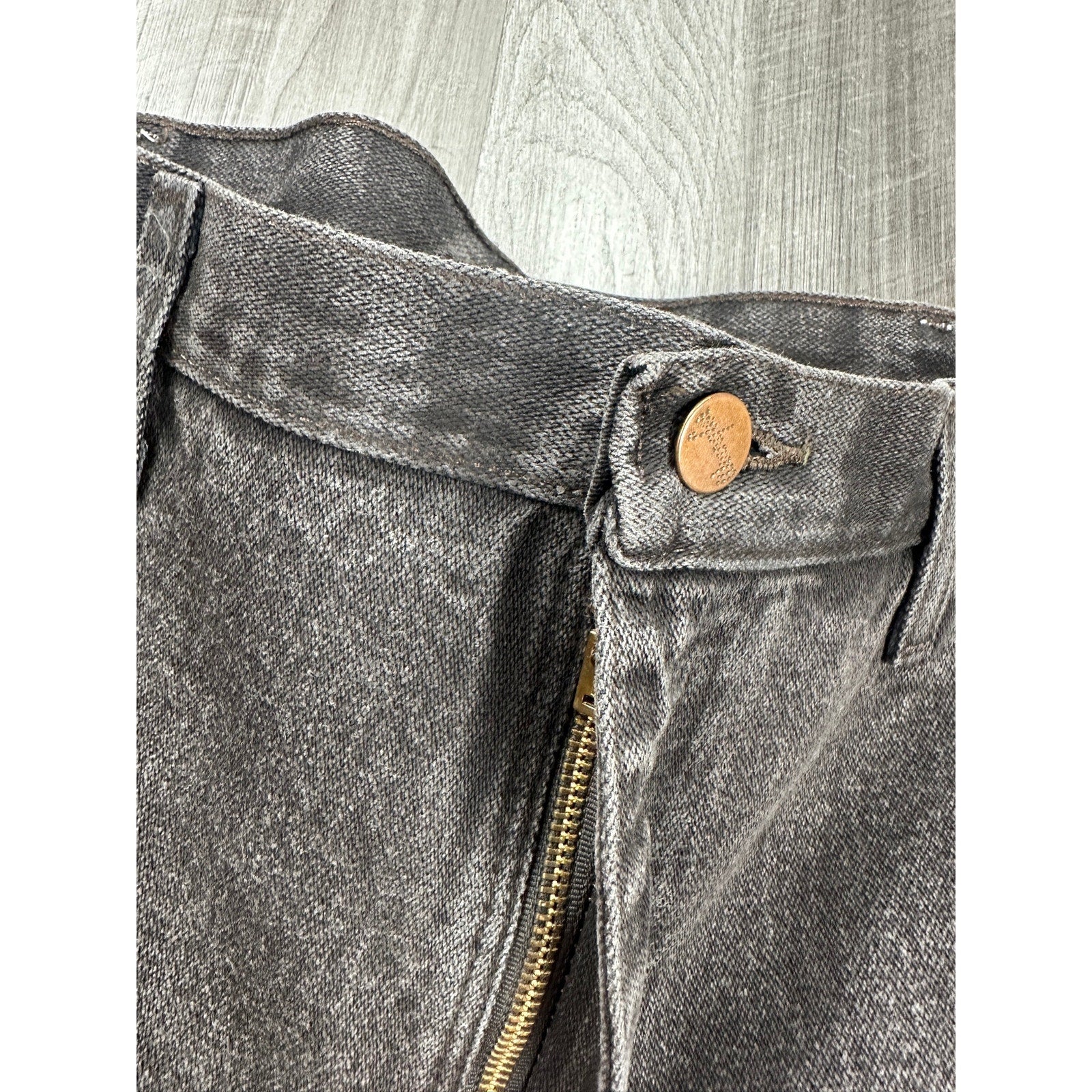 Wrangler Cowboy Cut Slim Fit Jean in Black Chocolate — Size 38x30 // Preowned