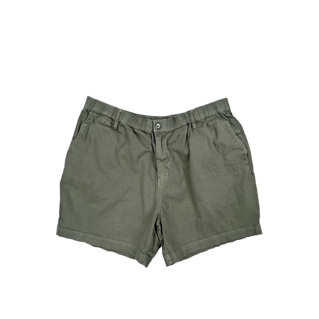 Cove 5" Chino Shorts in Olive Green — Size 38 // Preowned