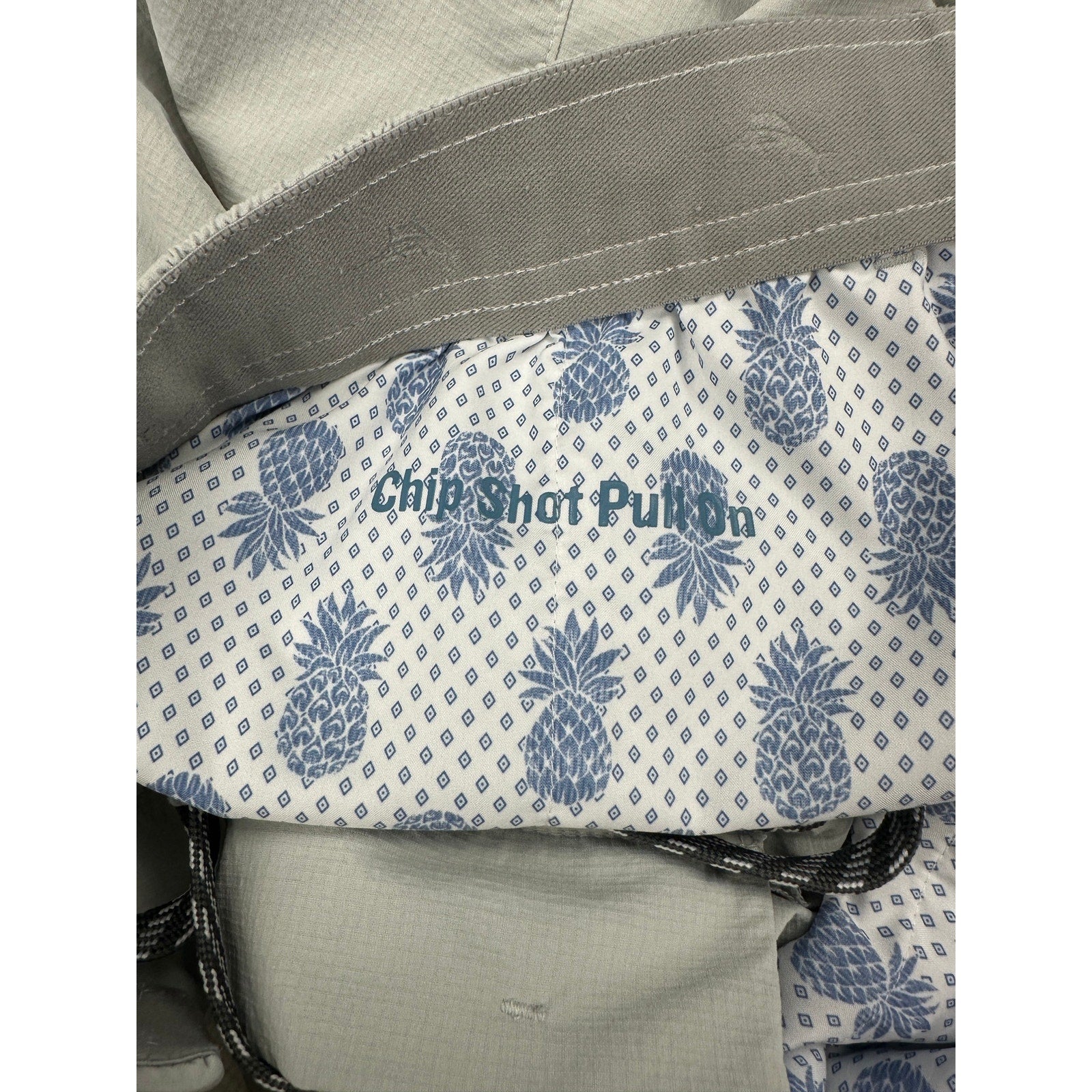 Tommy Bahama Chip Shot Pull On Performance Shorts in Gray — Size 2XLB // Preowned
