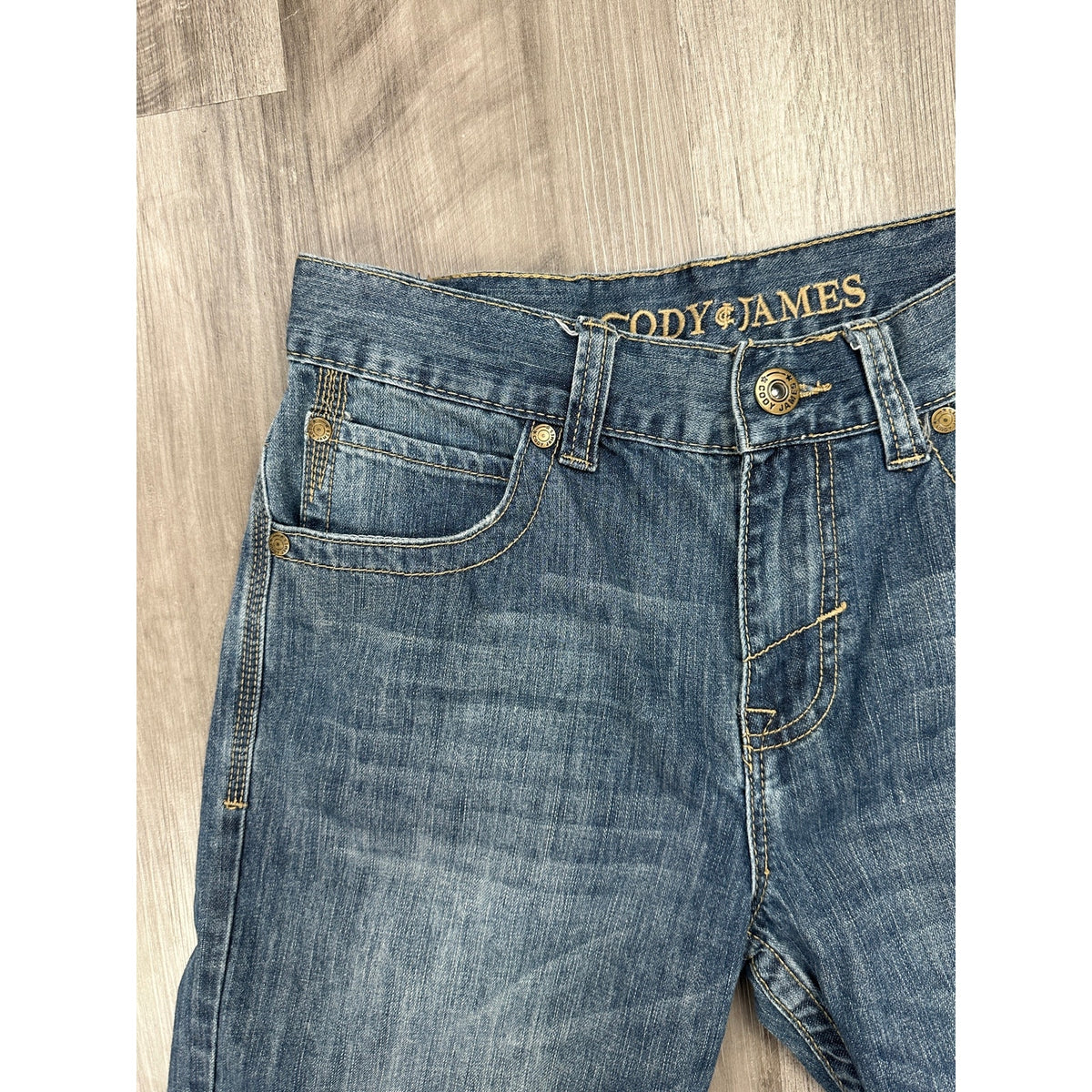 Cody James Light River Bank Stretch Straight Boot Cut Jeans — Size 29x34 // Preowned