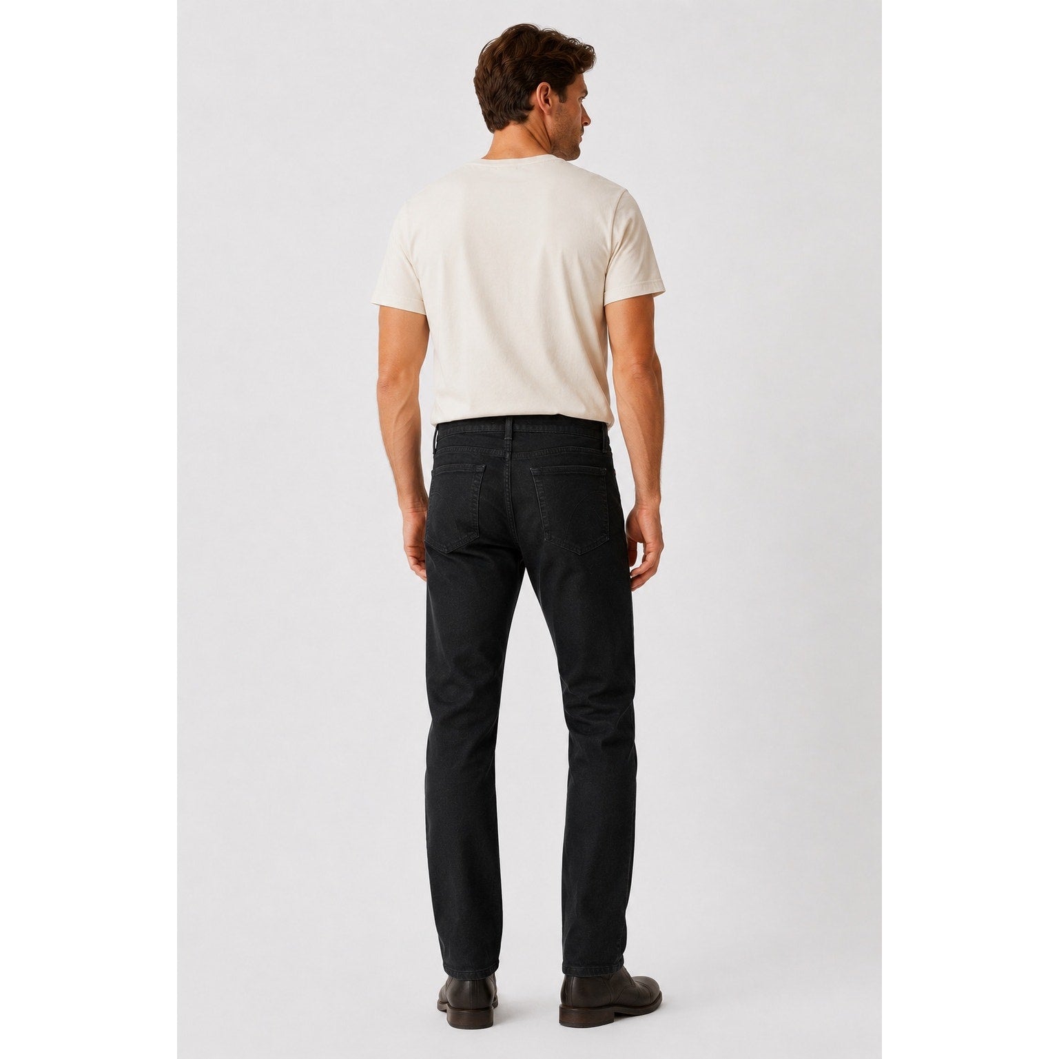 Joe's Jeans The Brixton Straight + Narrow Jean in Griffith Black — Size 33