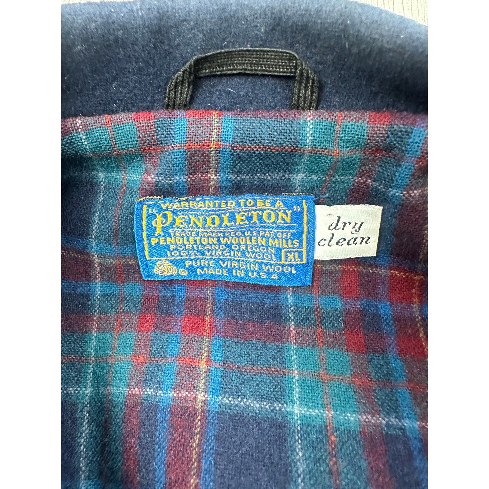 Pendleton Made in USA Virgin Wool Vintage Jacket in Navy — Size XL // Preowned