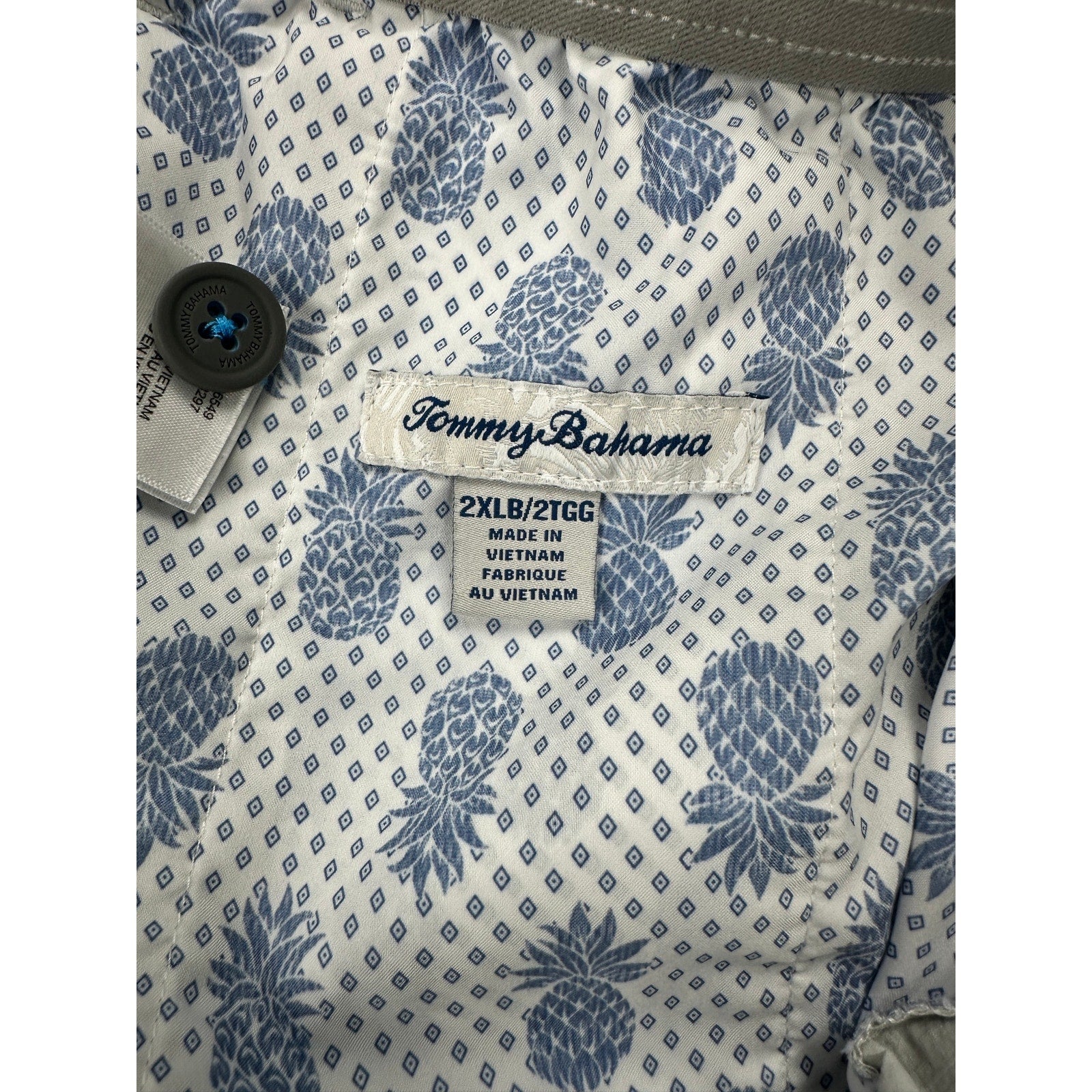 Tommy Bahama Chip Shot Pull On Performance Shorts in Gray — Size 2XLB // Preowned