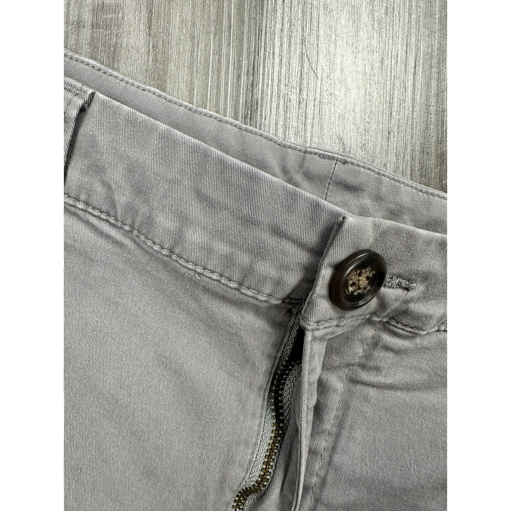 Chubbies The Flat Front Collection Regular Fit 7" Chino Shorts in Taupe Gray — Size 32 // Preowned