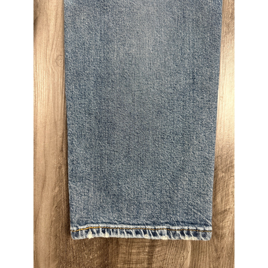 Levi's 541 Athletic Taper Jean in Medium Wash Blue — Size 32x30 // Preowned
