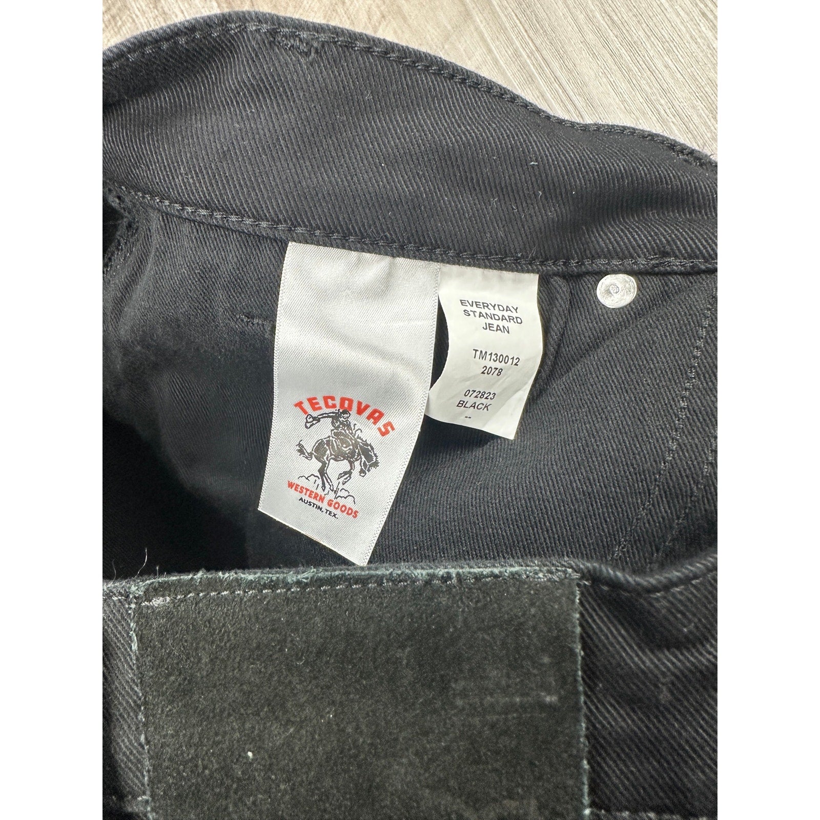 Tecovas Everyday Standard Straight Jeans in Black — Size 34x32 // Preowned