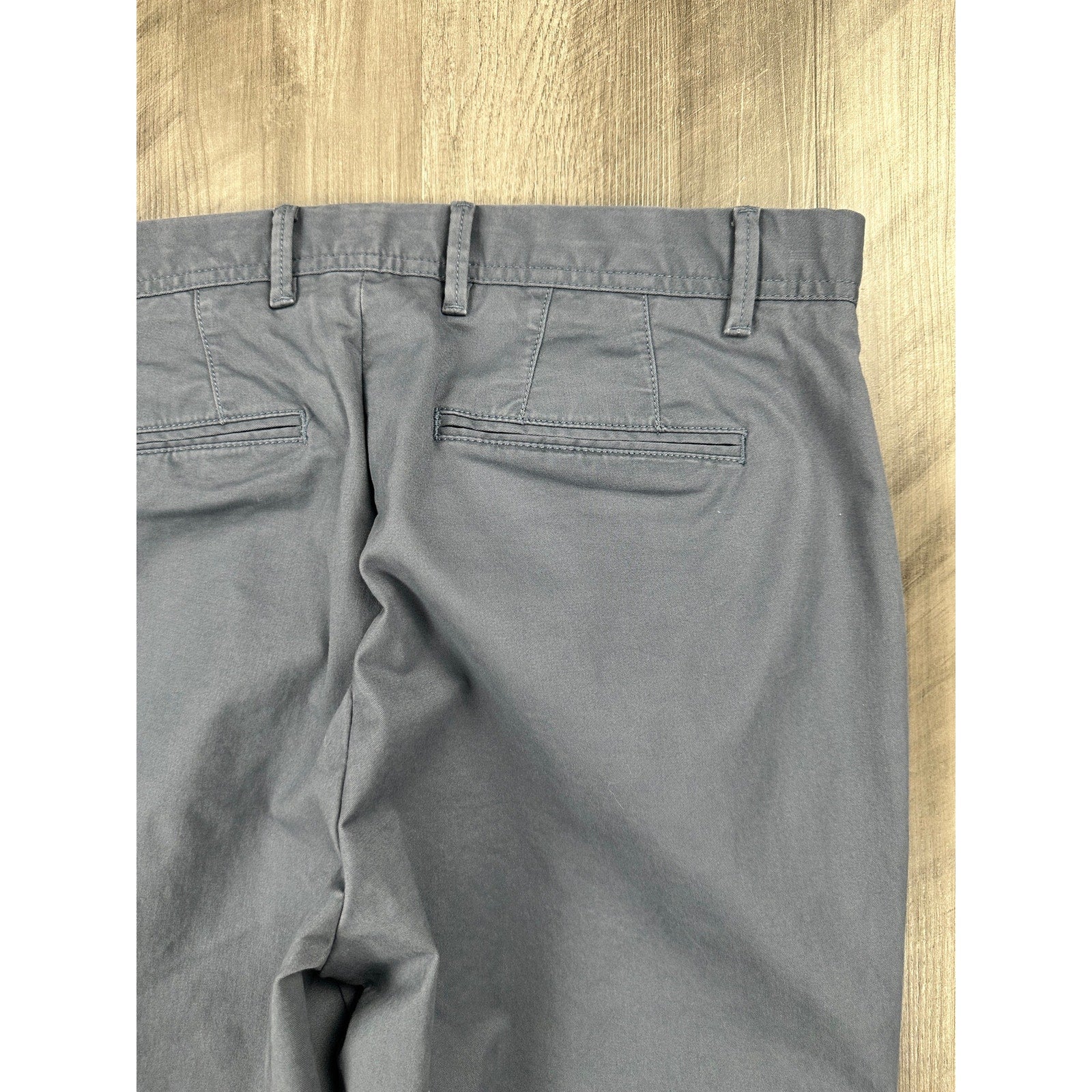 Reiss Stretch Chino Pants in Slate Gray — Size 34 Regular // Preowned