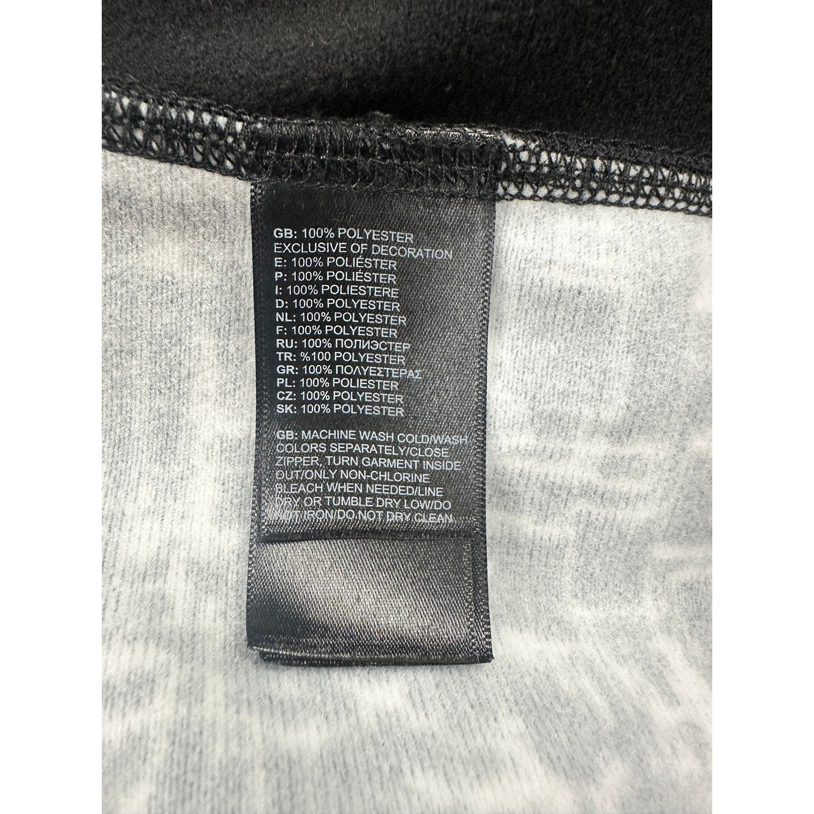 The North Face Activewear Quarter Zip Pullover in Black Gray and White — Size XL // Preowned