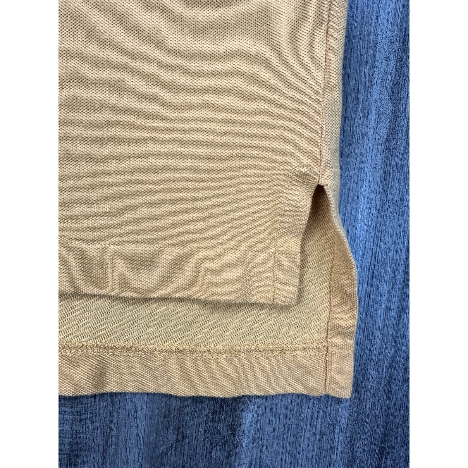 King Ranch Mesh Knit Western Button Polo in Yellow — Size Medium // Preowned