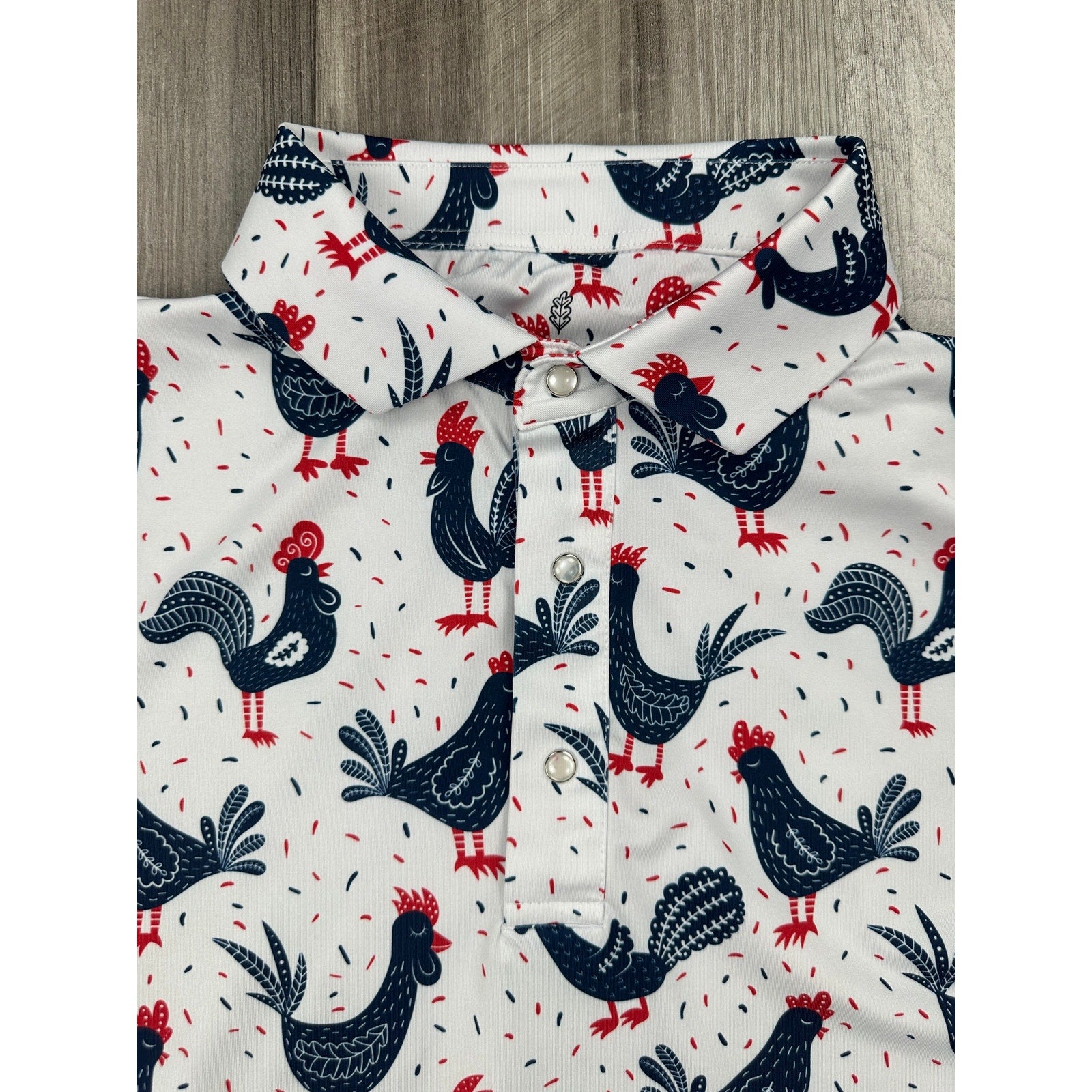 Iron Oak Cock-a-doo Western Performance Golf Pearl Snap Polo in White, Red and Navy — Size Medium // Preowned