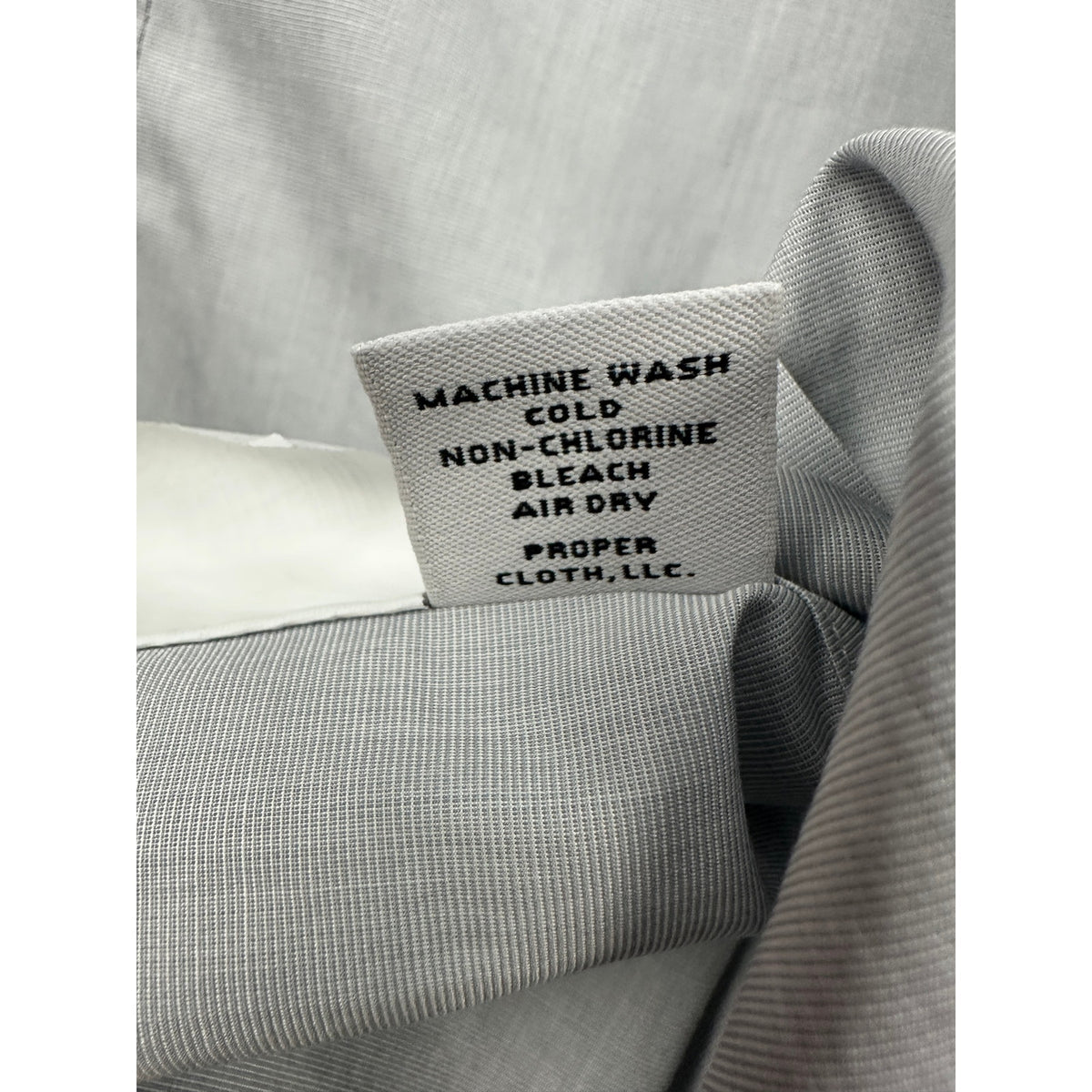 Proper Cloth Poplin Broadcloth Long Sleeve Button Down Shirt — Size 16 (Large) // Preowned