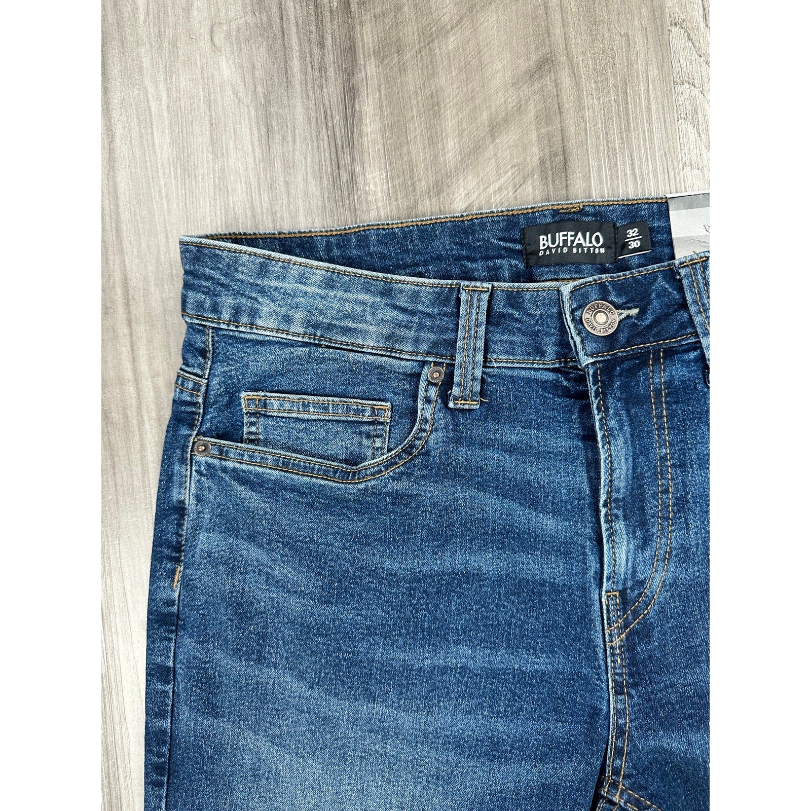 Buffalo David Bitton Straight Six Stretch Jeans in Indigo Sanded — Size 32x30