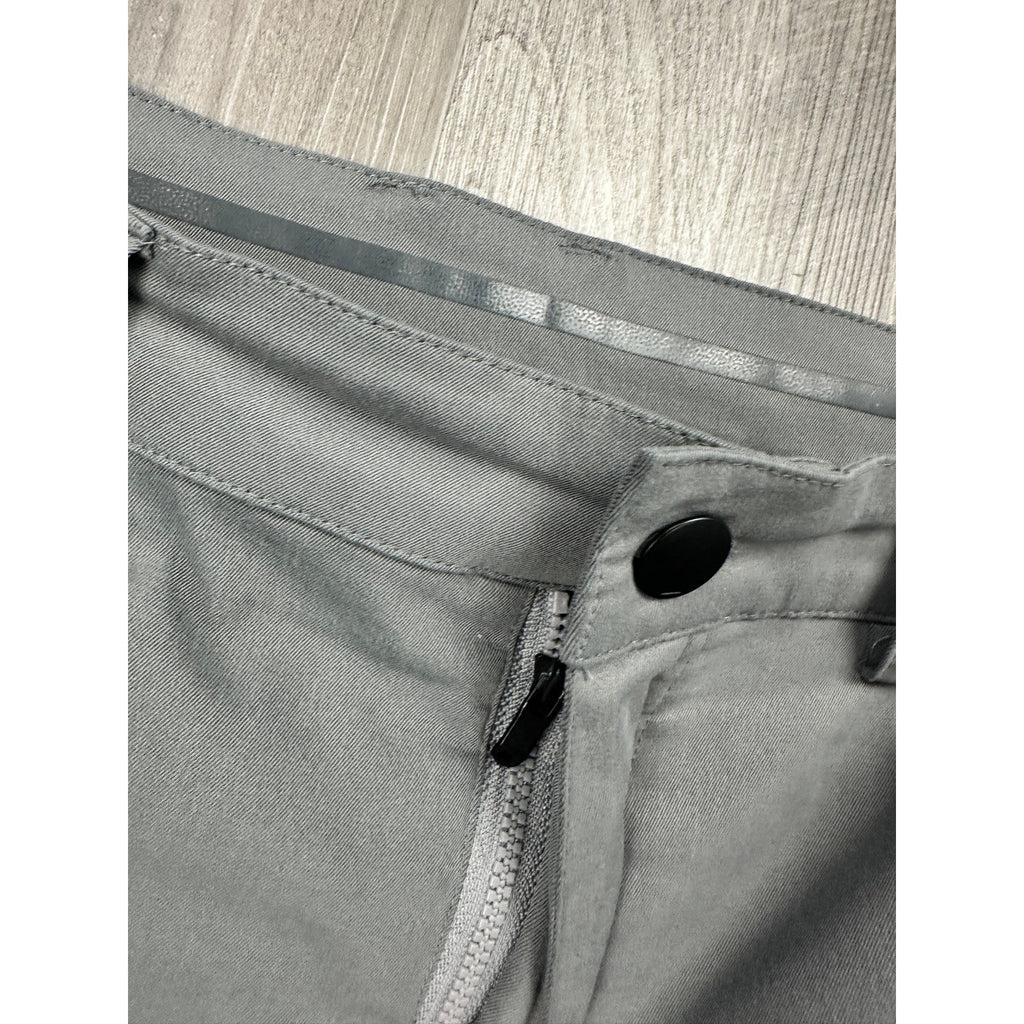Myles Tour Performance Pants in Gray — Size 36 // Preowned