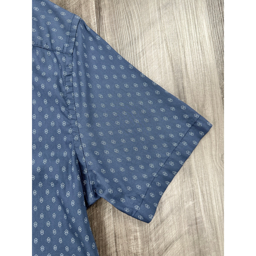 Faherty Movement Monterey Short Sleeve Button Down in Navy Dusk Diamond — Size Large // Preowned