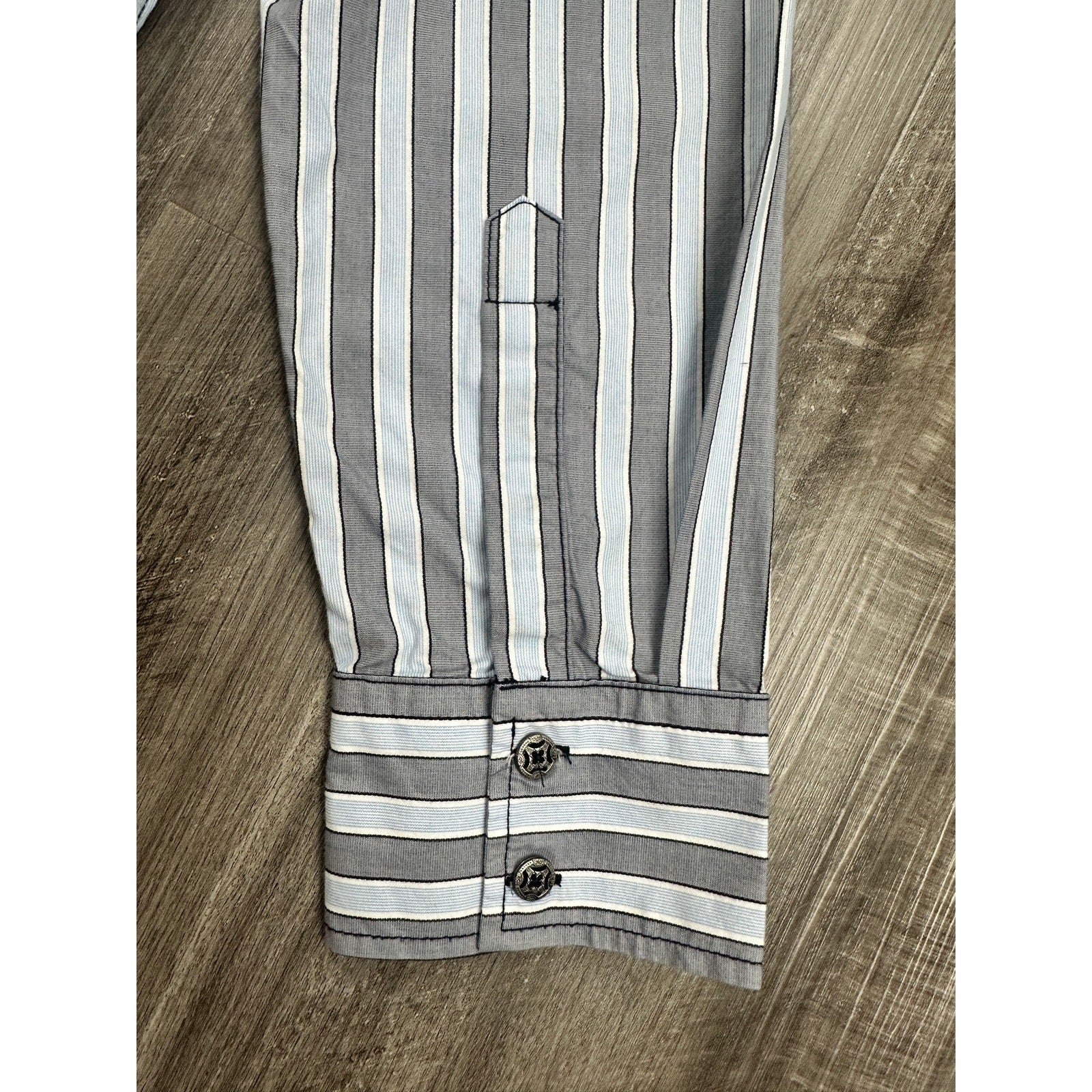 7 Diamonds Long Sleeve Stripe Button Down Shirt in Gray White Black — Size Large
