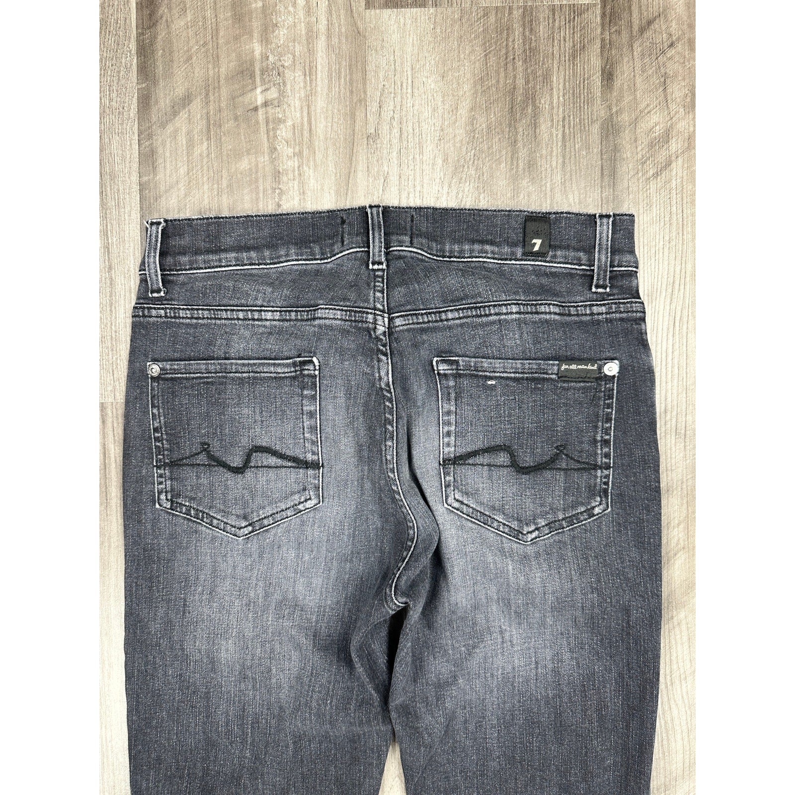 7 For All Mankind Skinny Stretch Jeans in Washed Black — Size 29 // Preowned