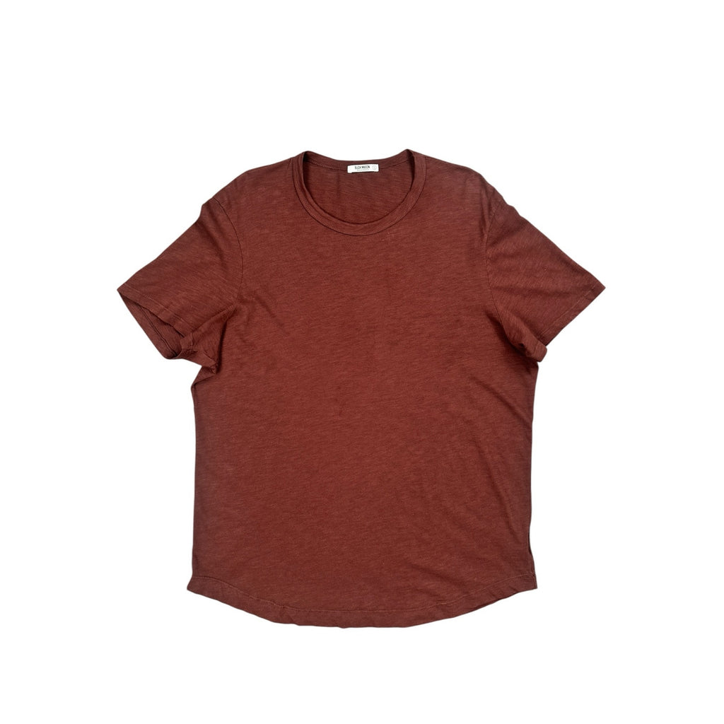 Buck Mason Slub Classic Curved Hem Tee — Size Large // Preowned