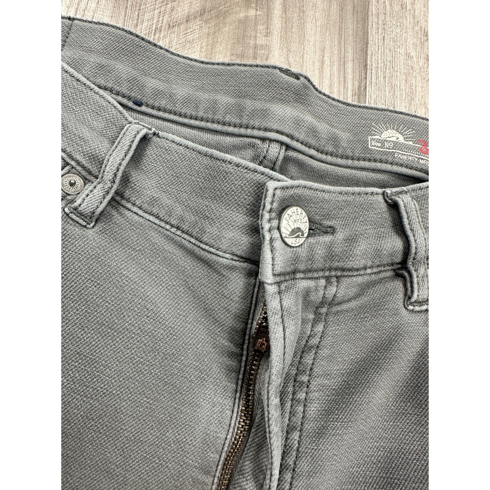 Faherty Stretch Terry Five Pocket Pants in Slate — Size 33 // Preowned