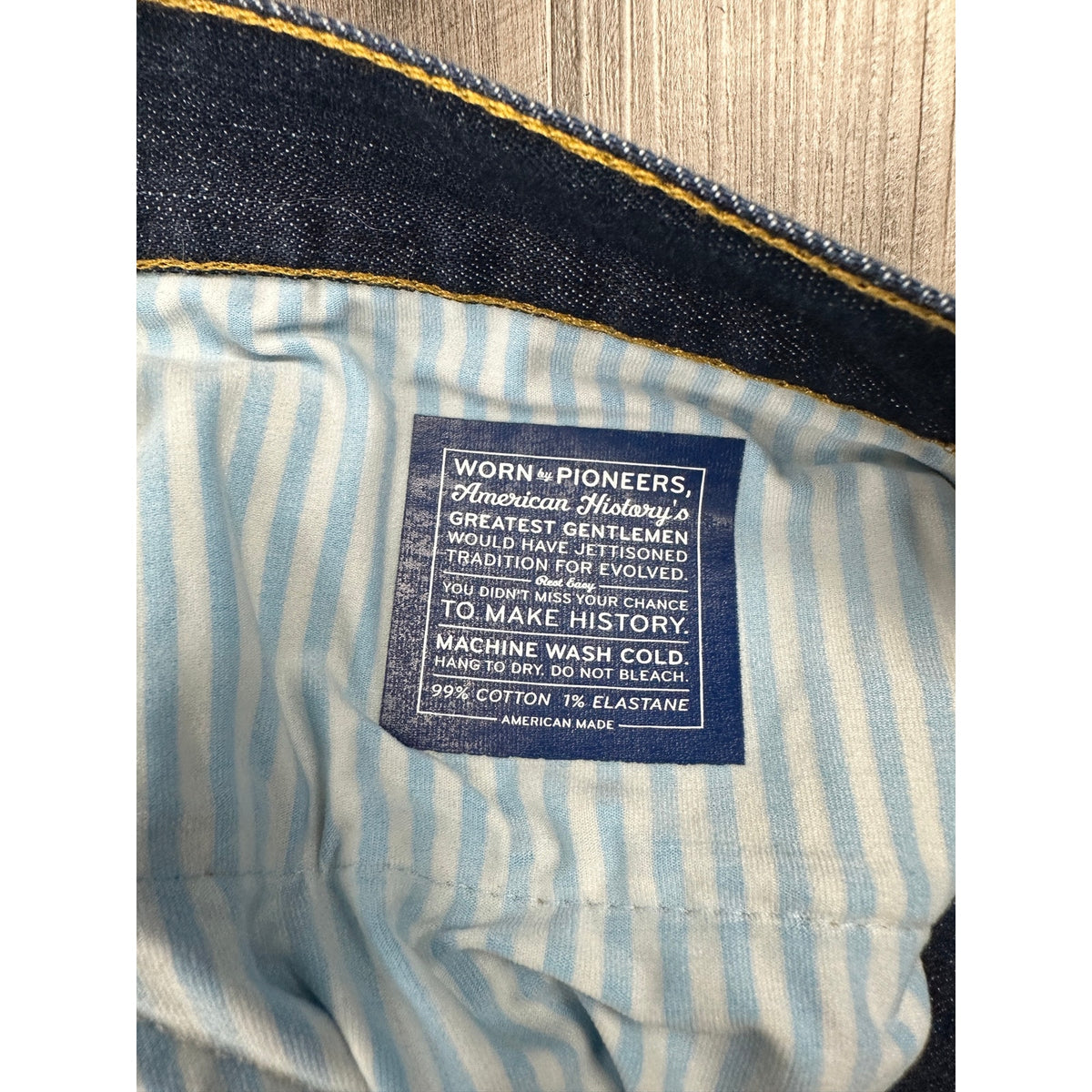 Mizzen+Main Abrams Advanced Straight Leg Stretch Jeans — Size 34 // Preowned