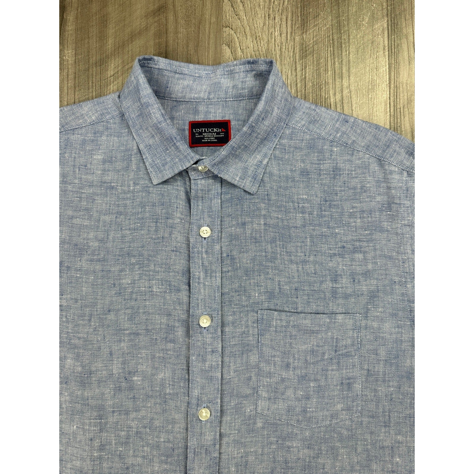 UNTUCKit Valente Linen Short Sleeve Button Down in Blue — Size Medium // Preowned