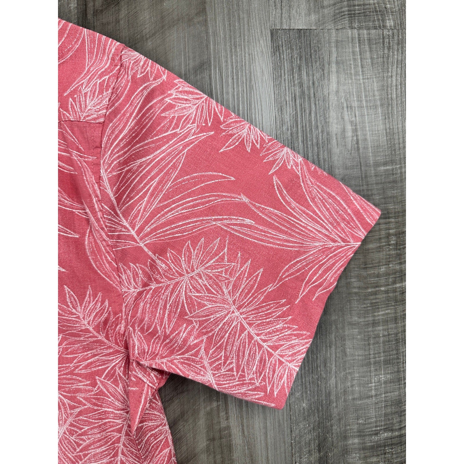 Tommy Bahama Shellrossa Palm Leaf Cotton Short Sleeve Camp Shirt in Hula Pink — Size Large