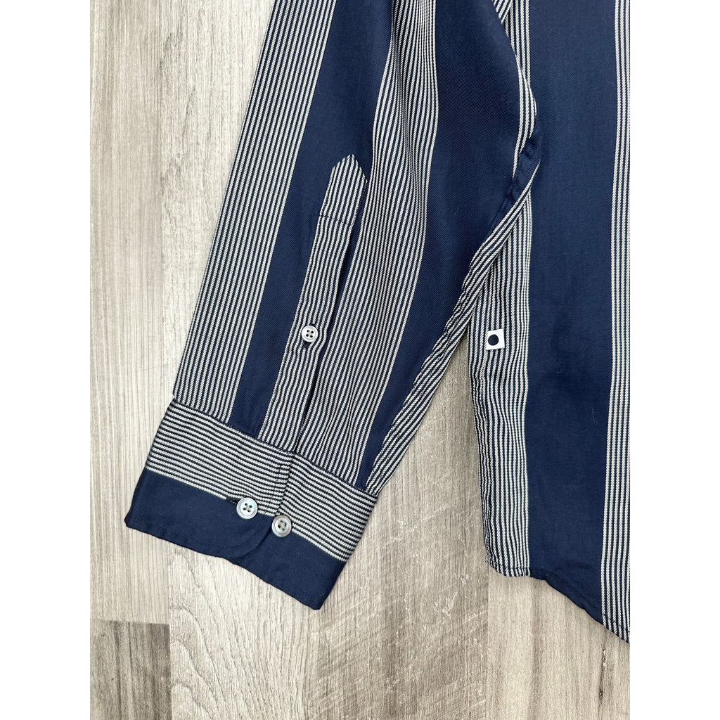 NN07 No Nationality Ericco Stripe Pocket Shirt in Navy, Gray — Size Large // Preowned